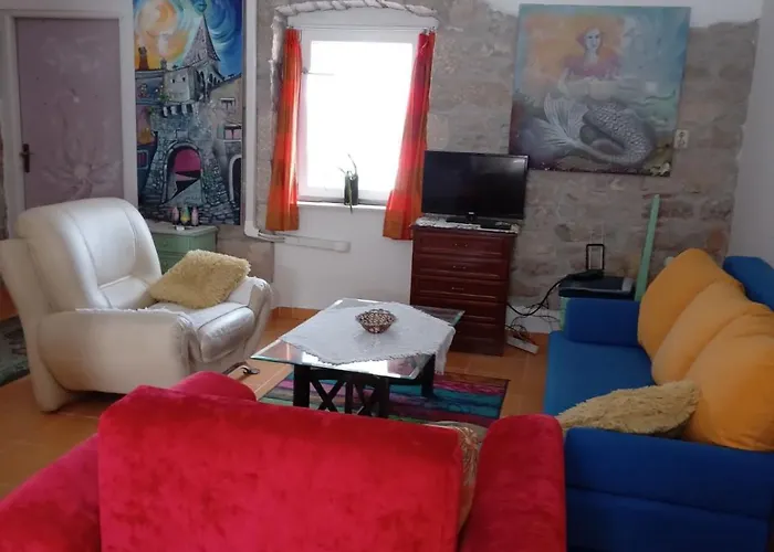 Sirena Apartment Pican